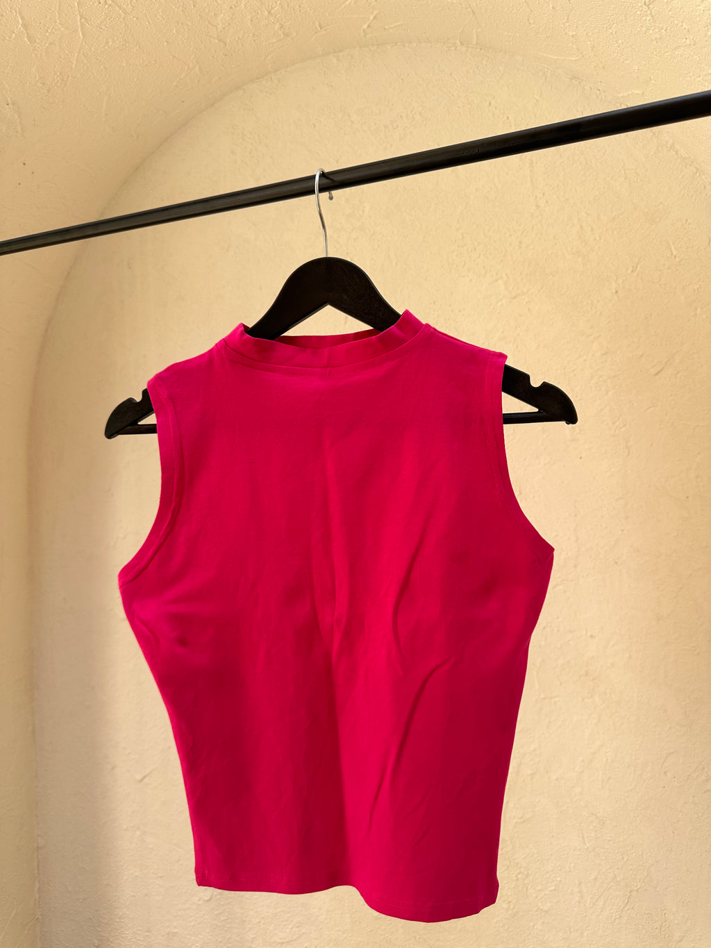 Basic Cut - Hot Pink