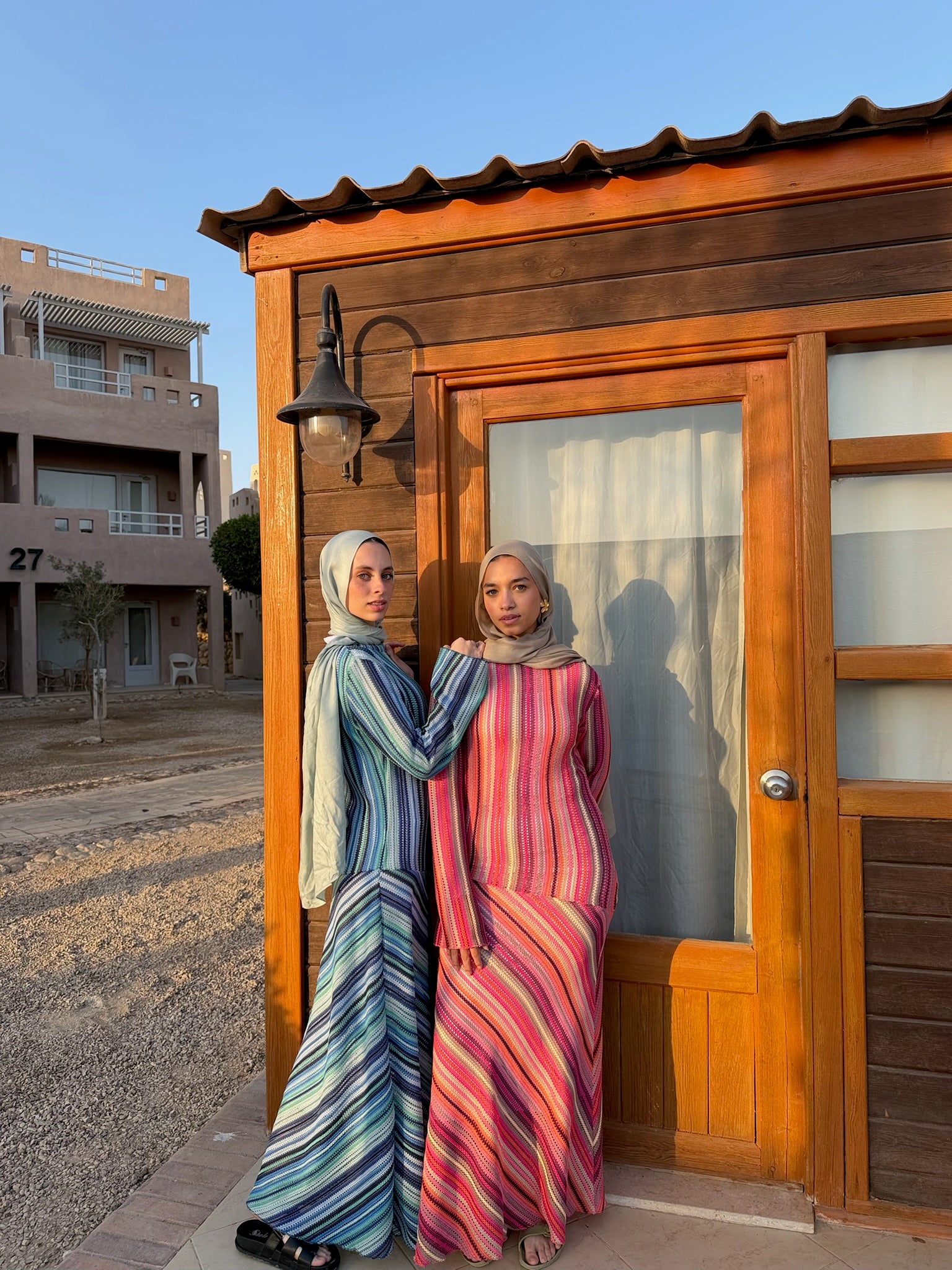 Sola Dress ( With Basic Dress )