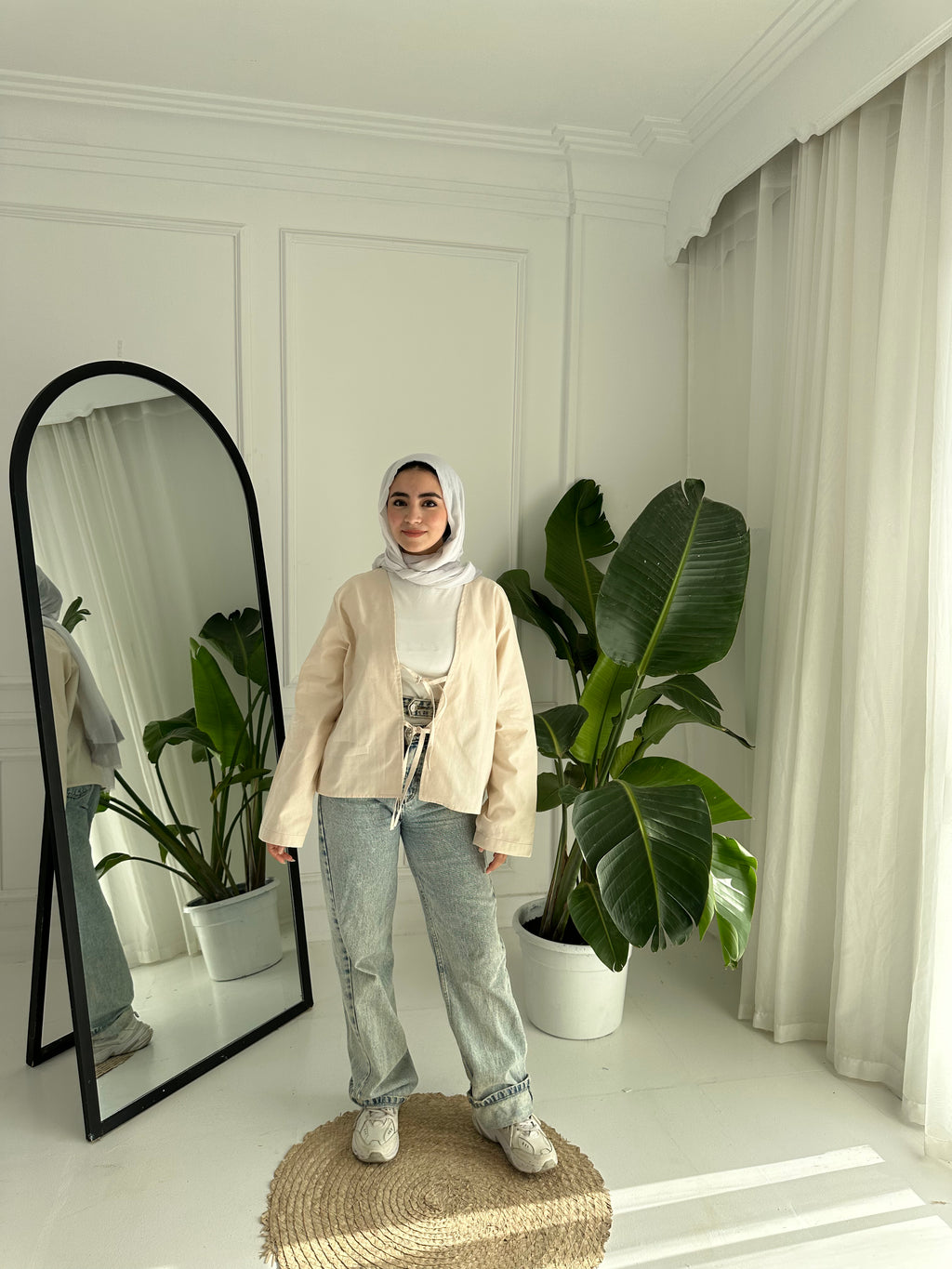 Linen Blouse With Tie - Beige