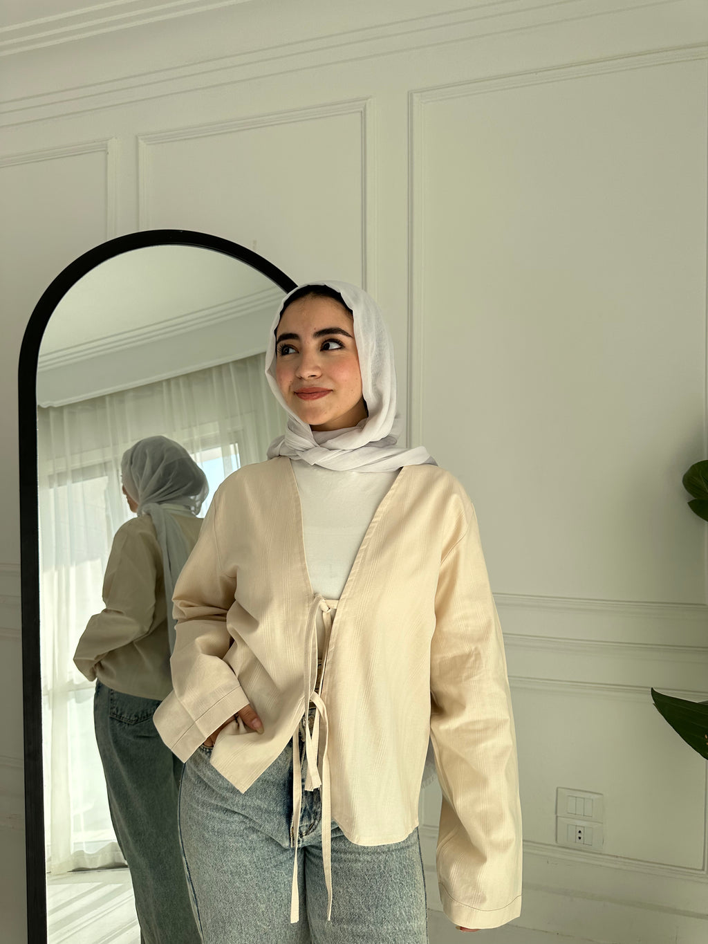 Linen Blouse With Tie - Beige